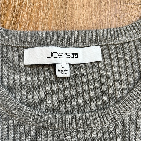 Joe's Puff Shoulder Ribbed Sweater L - Picture 2 of 7